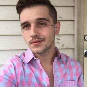 Meet your Posher, Christian